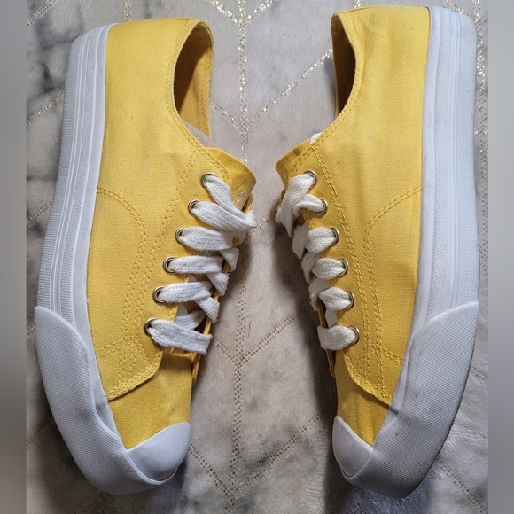 Ralph Lauren Cap-Toe Low Top Canvas Women Sneakers Size 8.5, Yellow - Picture 2 of 5